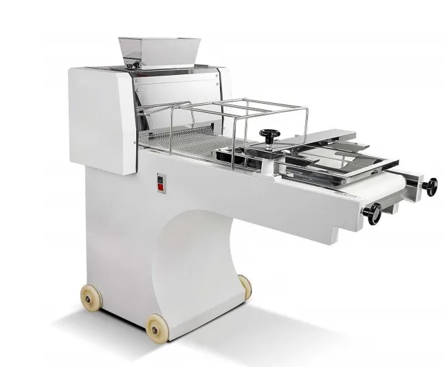 ٹوسٹ روٹی تشکیل دینے والی مشین